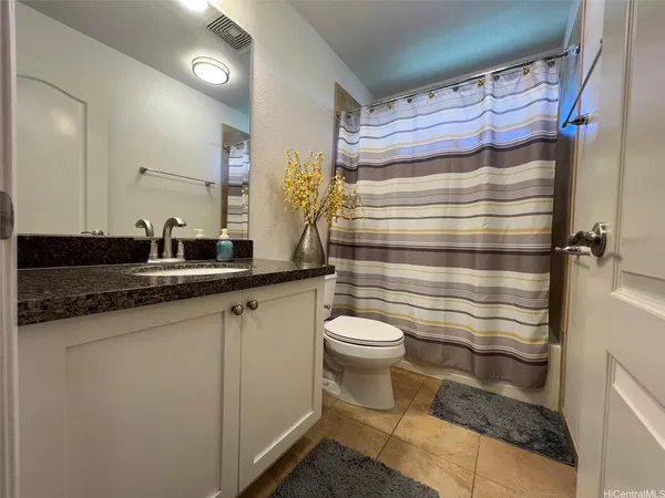 $5,250 | 92-1524 Ali'inui Drive, Unit 2408, Kapolei, HI 96707