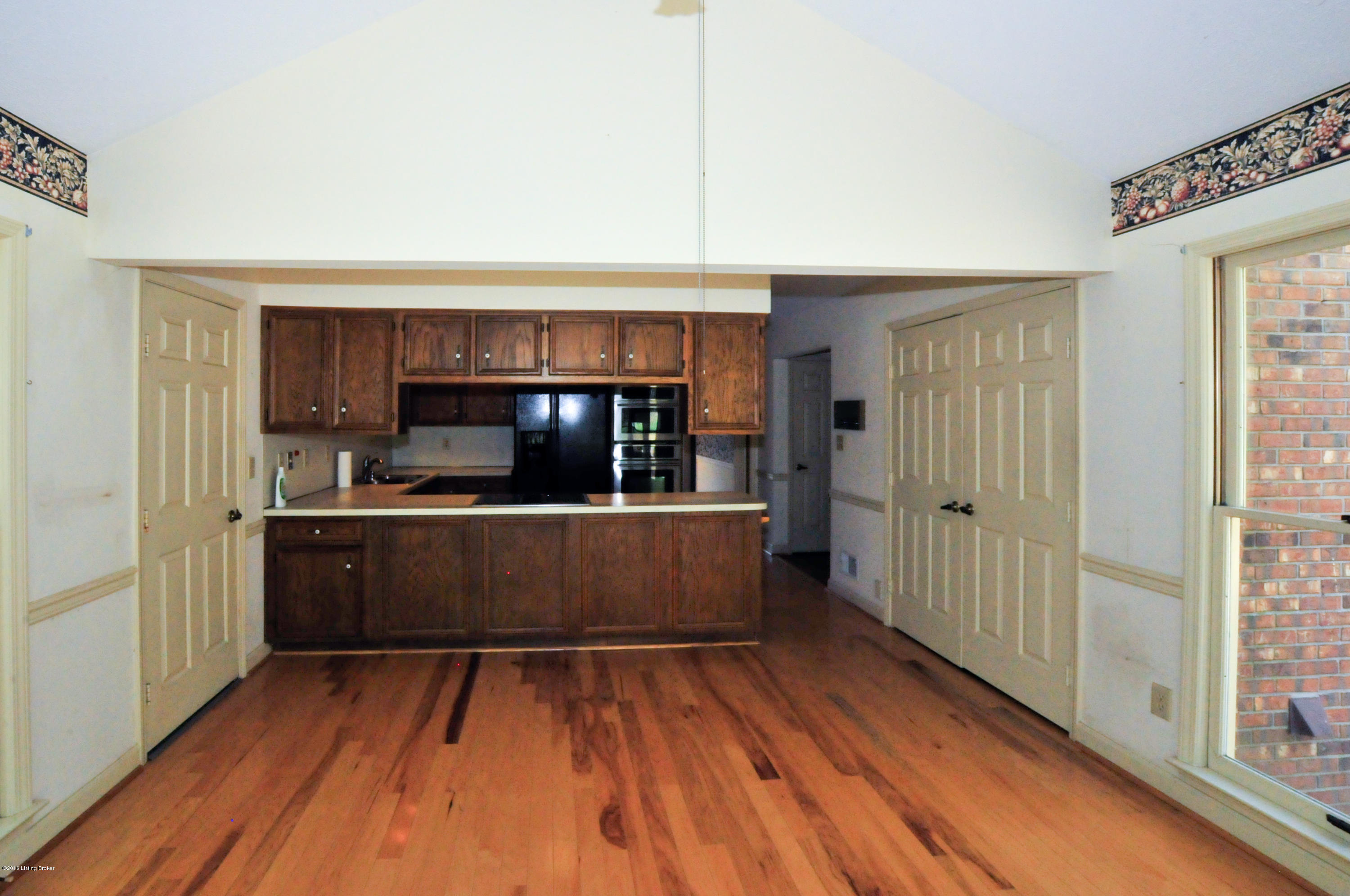 17409 Creek Run Road Louisville, KY 40245 - Photo 10 of 24 17409 Creek Run Road-4