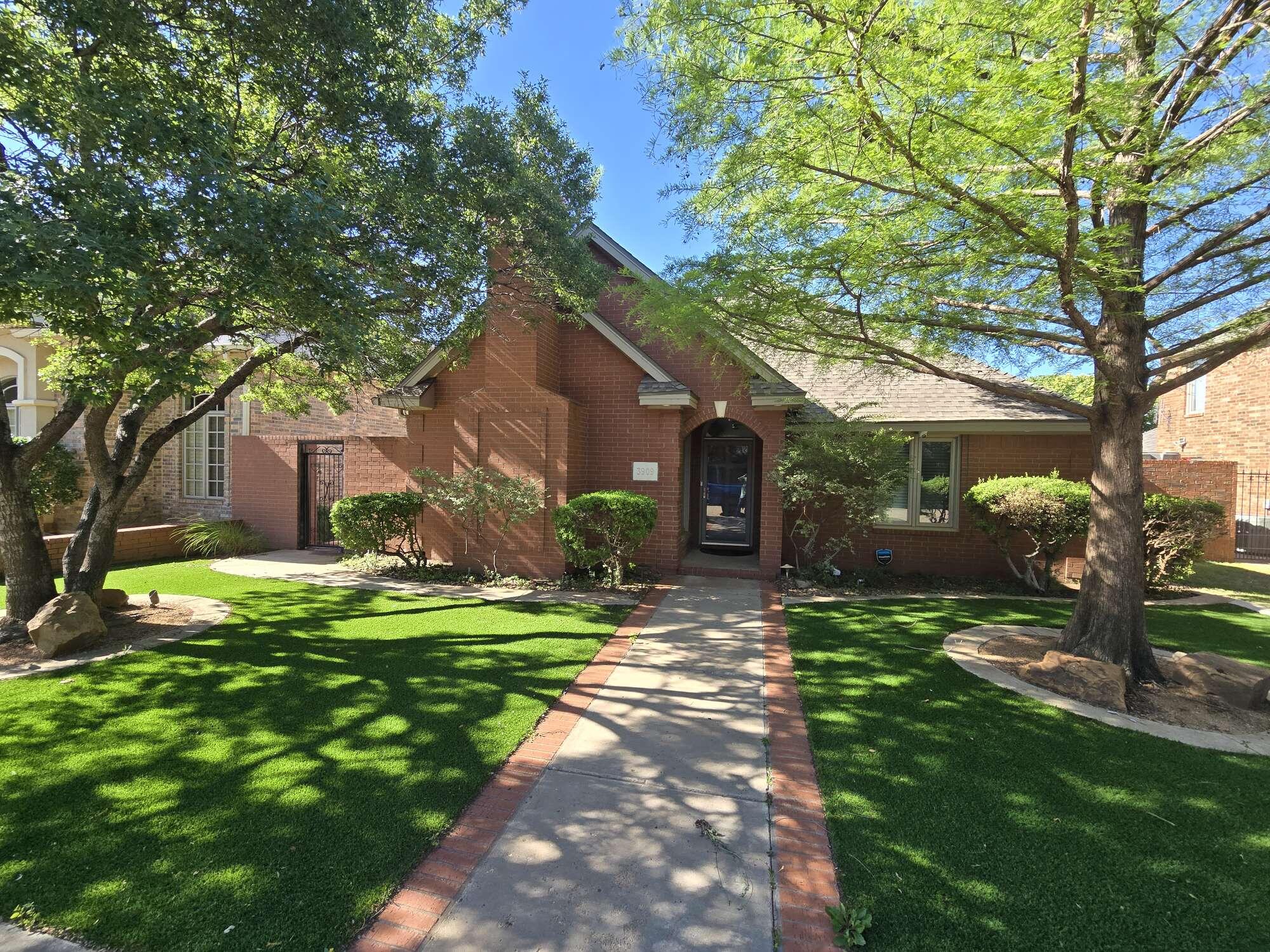 3909 77th Street Lubbock, TX 79423 - Photo 1 of 37 1000023870