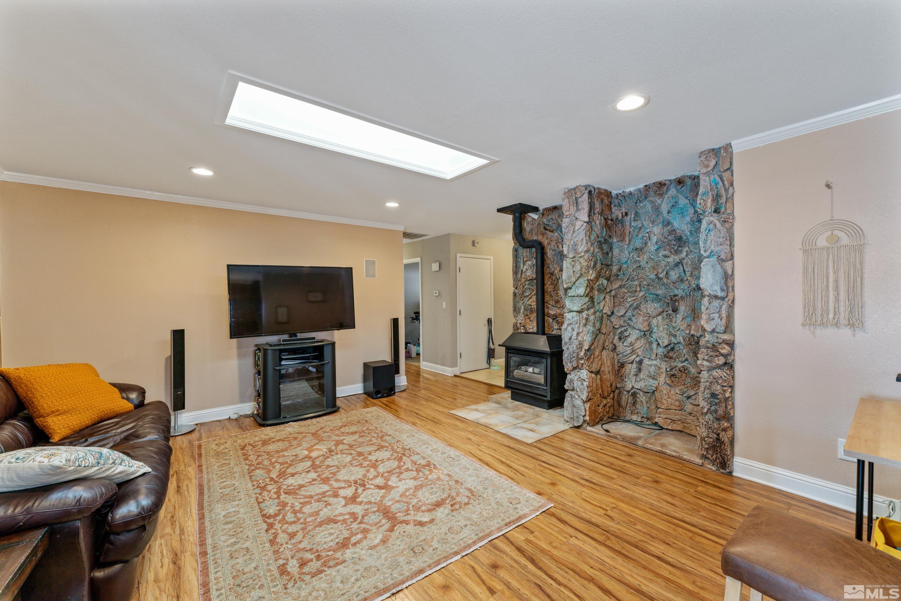 5040 Reggie Road Reno, NV 89502 - Photo 9 of 30 Photo 9