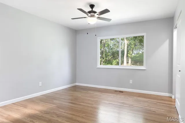 $449,900 | 815 Ariege Drive, Creve Coeur, MO 63141