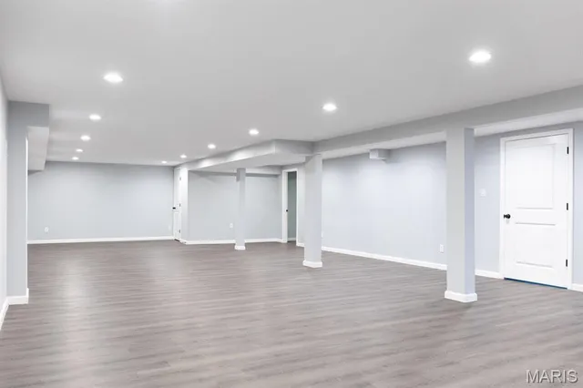 $449,900 | 815 Ariege Drive, Creve Coeur, MO 63141