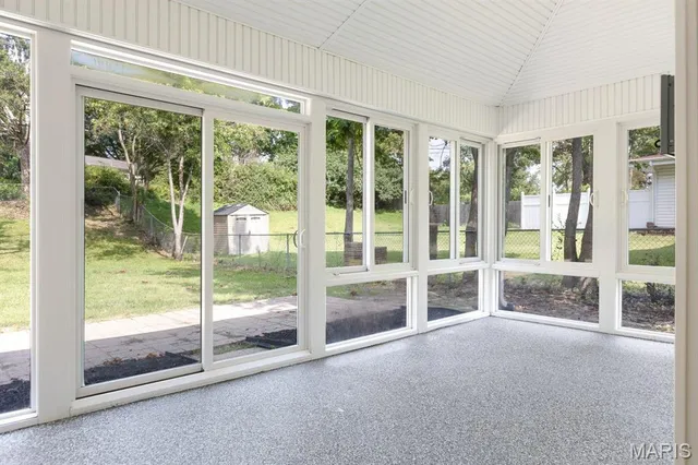 $449,900 | 815 Ariege Drive, Creve Coeur, MO 63141