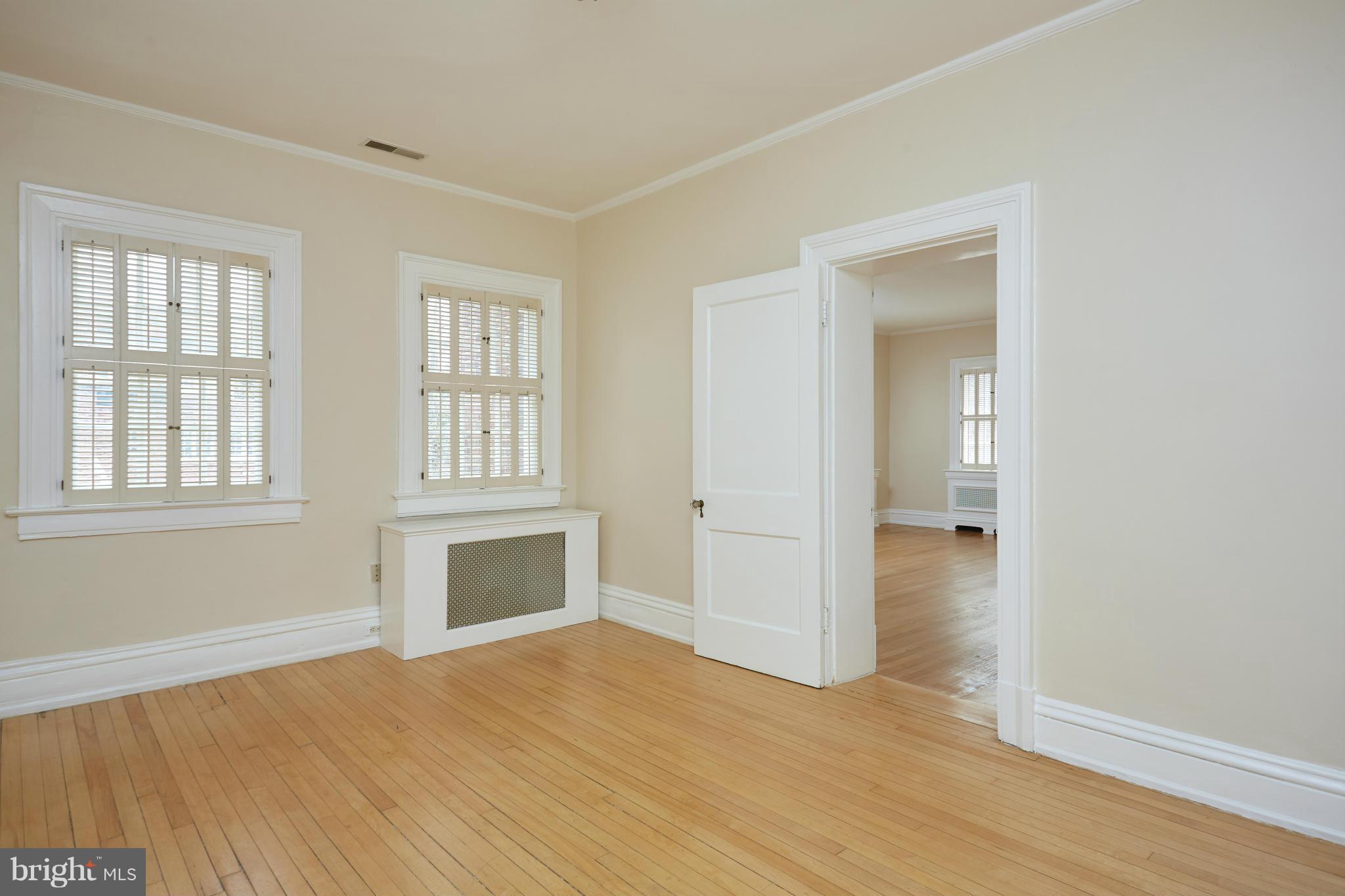 2200 Kalorama Road Northwest Washington, DC 20008 - Photo 20 of 28 Bedroom