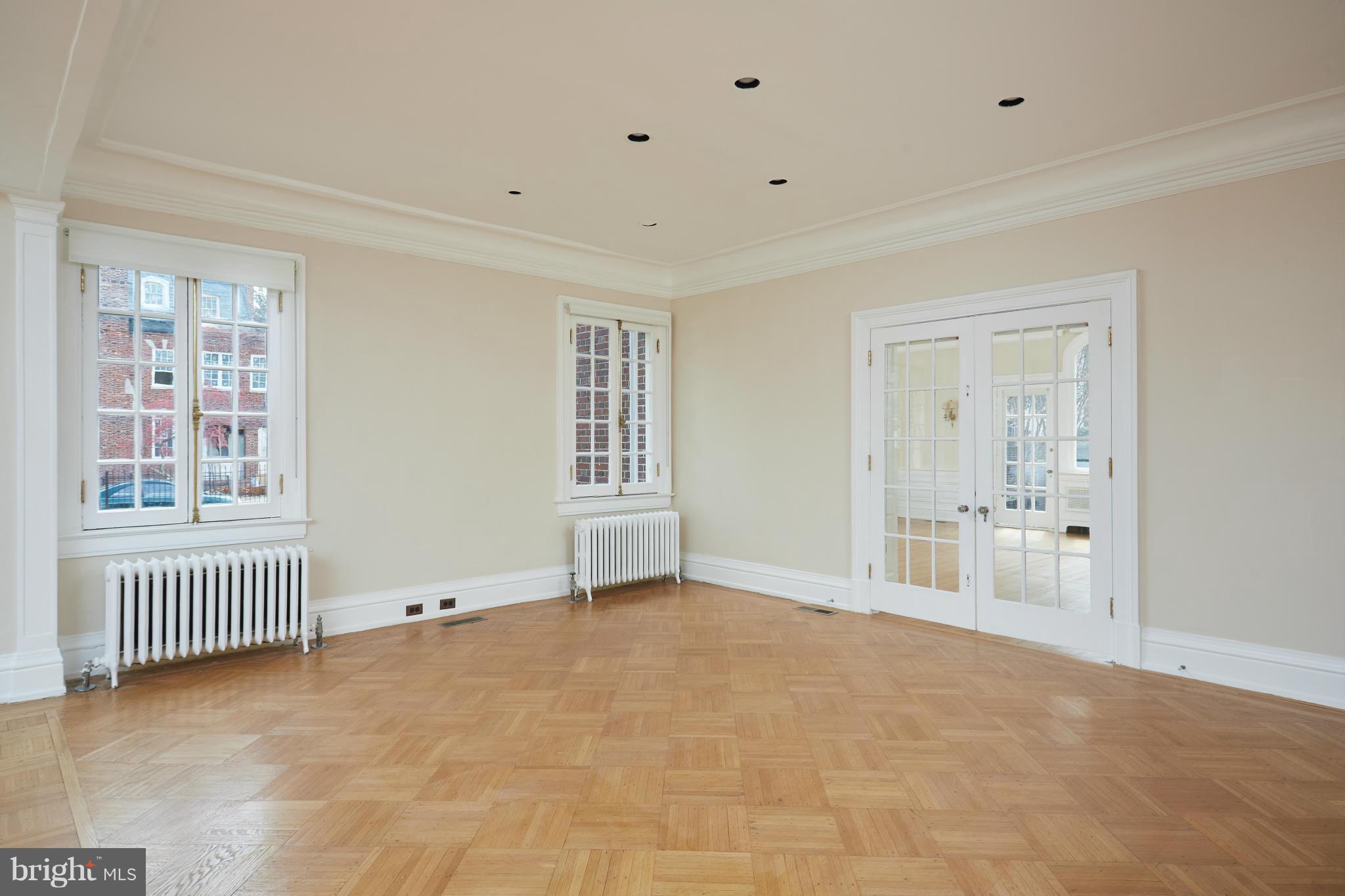 2200 Kalorama Road Northwest Washington, DC 20008 - Photo 7 of 28 Dining Room