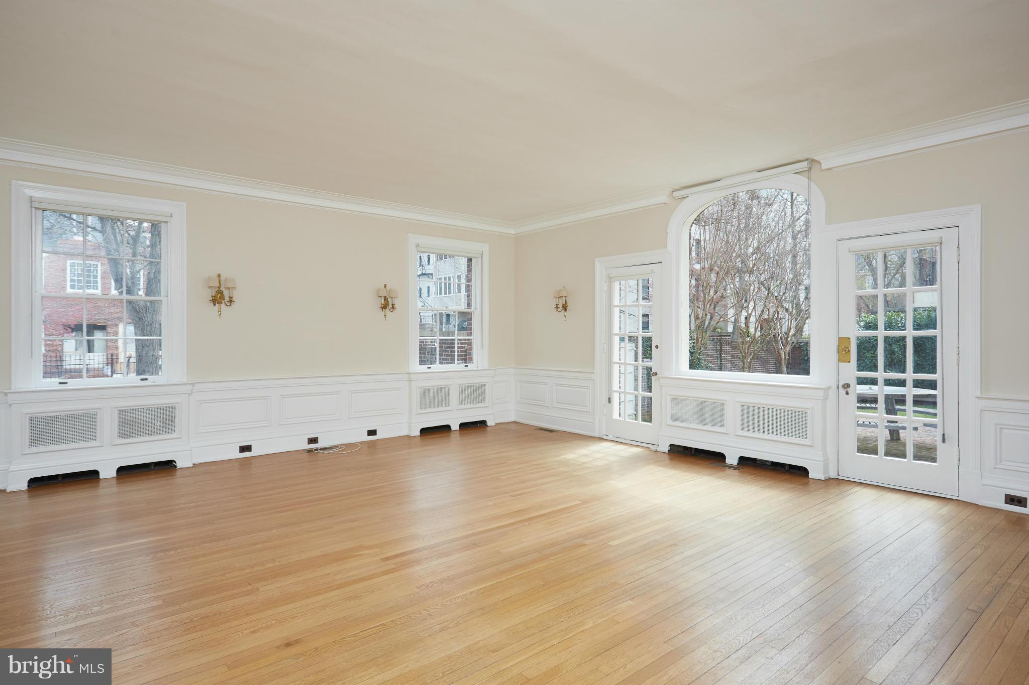 2200 Kalorama Road Northwest Washington, DC 20008 - Photo 10 of 28 Dining Room