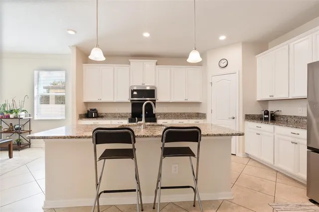 $605,000 | 7451 Fairgrove Avenue, Windermere, FL 34786