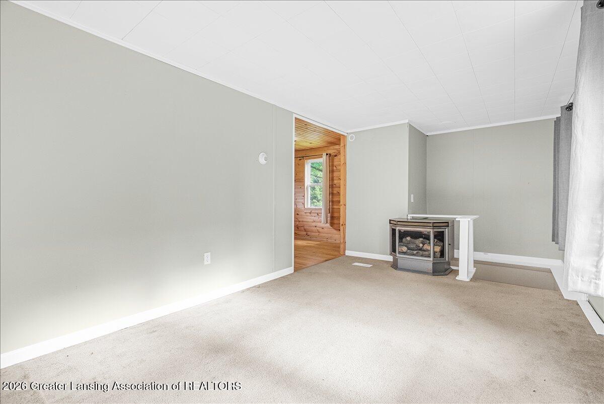 1436 Kelly Road Mason, MI 48854 - Photo 15 of 48