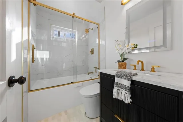 $339,950 | 7641 Antioch Road, Overland Park, KS 66204