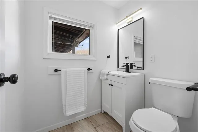 $339,950 | 7641 Antioch Road, Overland Park, KS 66204