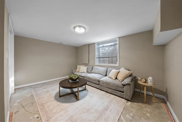 $339,950 | 7641 Antioch Road, Overland Park, KS 66204