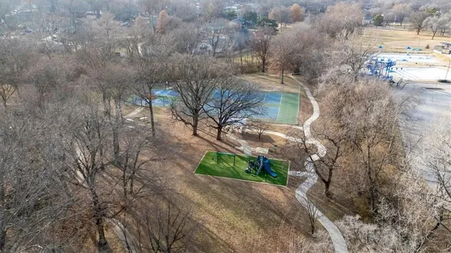 $339,950 | 7641 Antioch Road, Overland Park, KS 66204