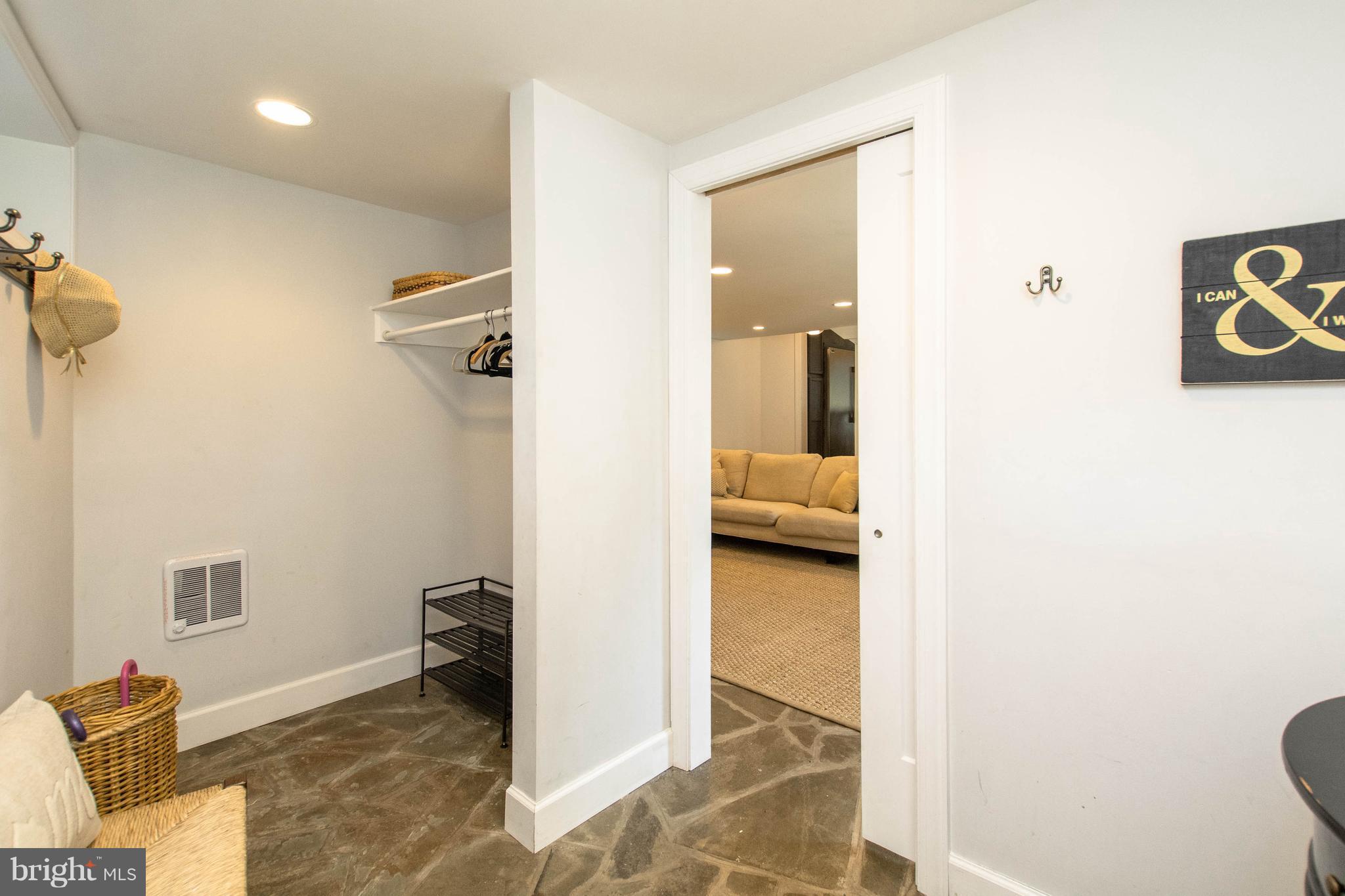 10 Burnbrae Road Towson, MD 21204 - Photo 14 of 30 Mud Room