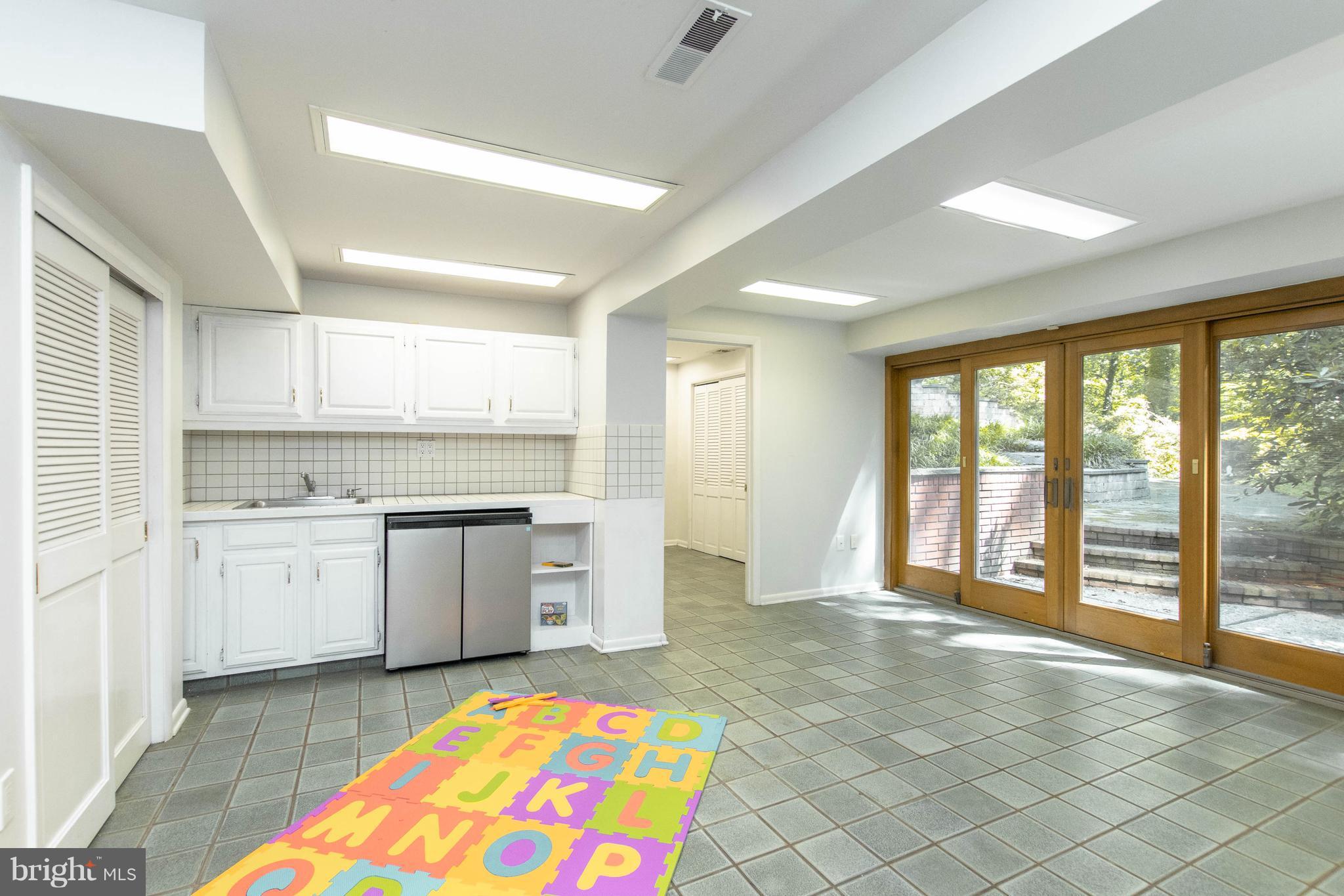 10 Burnbrae Road Towson, MD 21204 - Photo 23 of 30 Lower level could be in-law or au pair suite