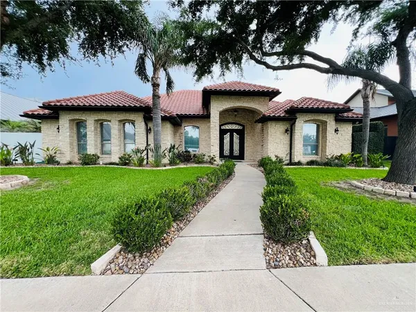 $675,000 | 5809 North 3rd Street, McAllen, TX 78504