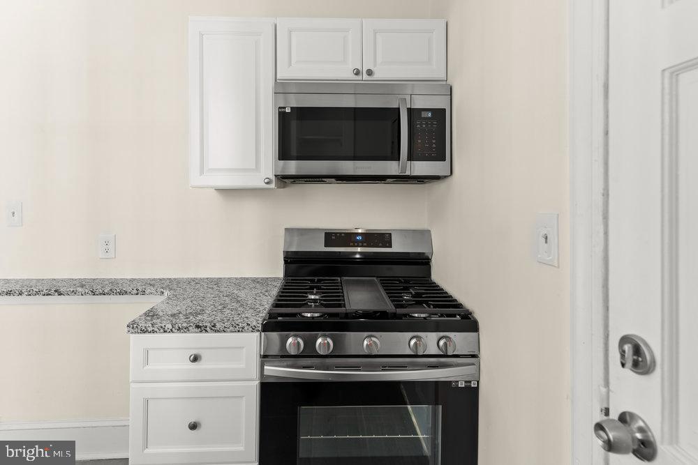 325 V Street Northeast Washington, DC 20002 - Photo 13 of 34