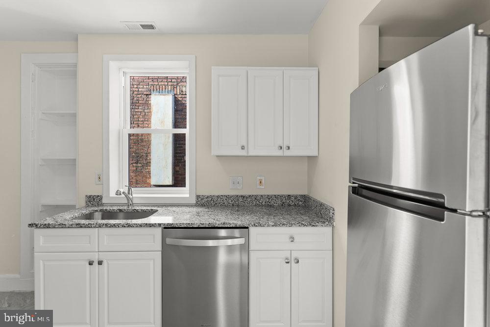 325 V Street Northeast Washington, DC 20002 - Photo 29 of 34