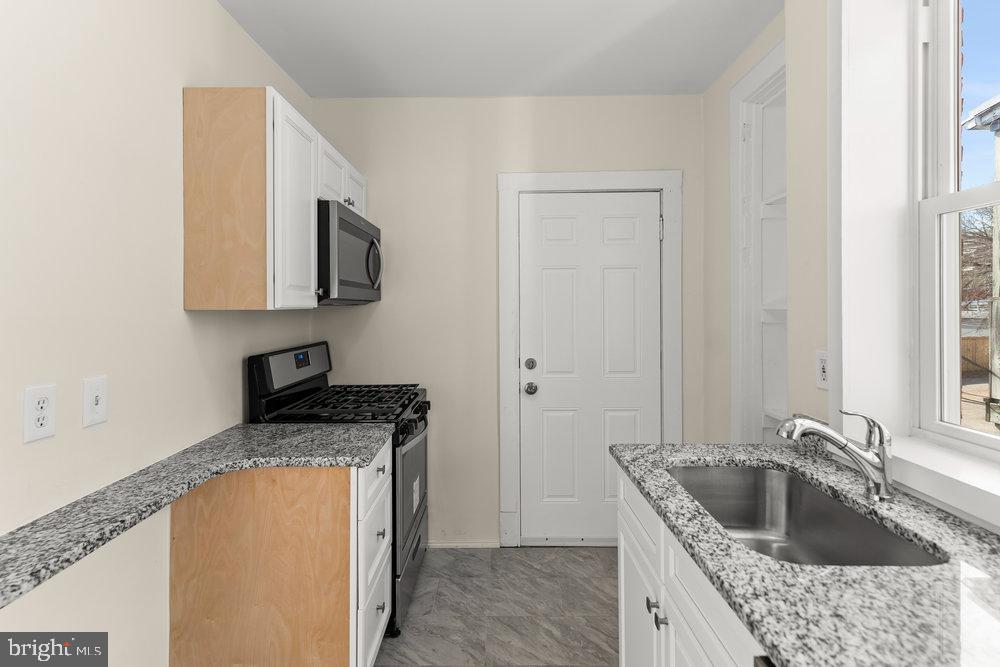 325 V Street Northeast Washington, DC 20002 - Photo 30 of 34