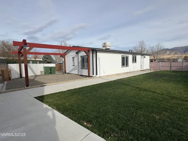 $310,000 | 4260 Bonanza Circle, Winnemucca, NV 89445