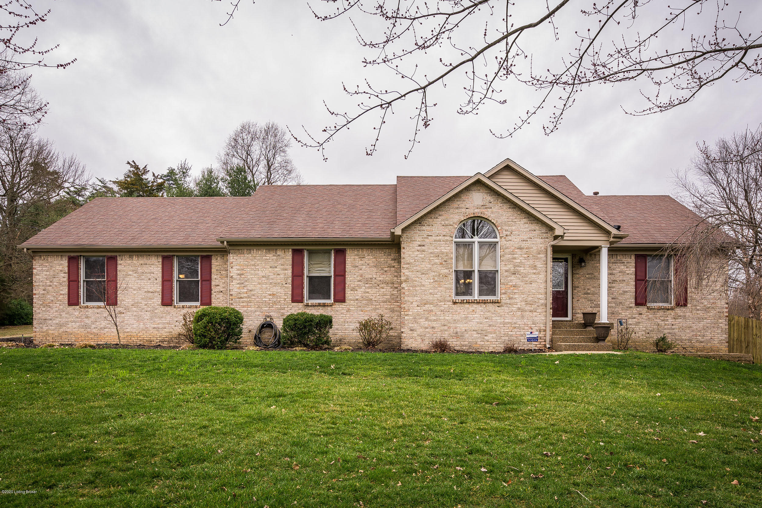 275 Old Spring House Road Shepherdsville, KY 40165 - Photo 1 of 48 275 Old Springhouse Rd-01