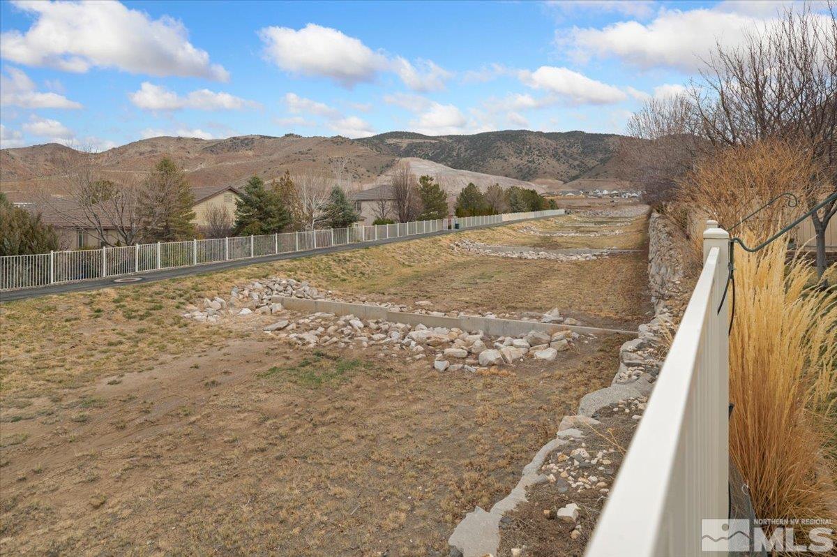 10754 Misty Meadows Drive Reno, NV 89521 - Photo 29 of 29 a view of a yard with wooden fence