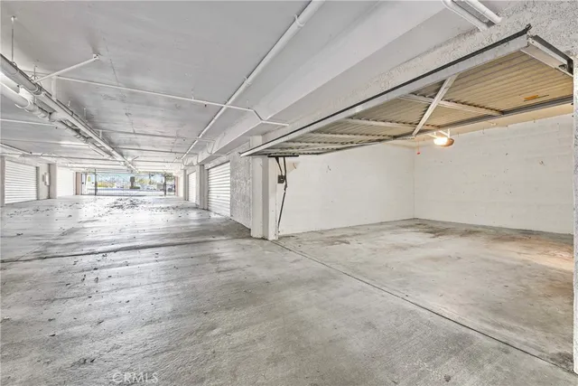 $760,000 | 261 North Skyline Drive, Thousand Oaks, CA 91362