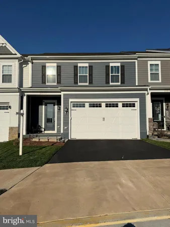 $755,000 | 25612 Preston Park Terrace, Chantilly, VA 20152