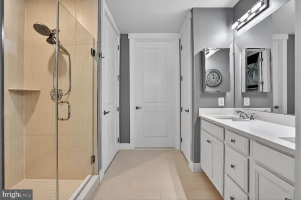 $755,000 | 25612 Preston Park Terrace, Chantilly, VA 20152