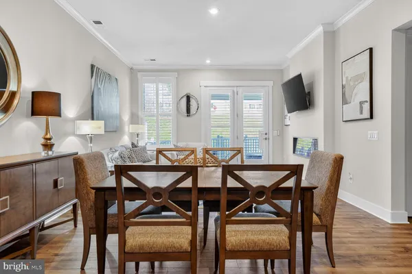 $755,000 | 25612 Preston Park Terrace, Chantilly, VA 20152