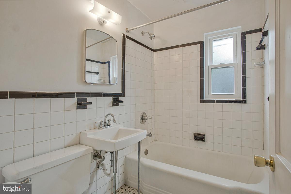 8104 Riggs Road Hyattsville, MD 20783 - Photo 13 of 32 Gallery Image 13