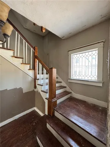 $270,000 | 563 East Park Street, Olathe, KS 66061