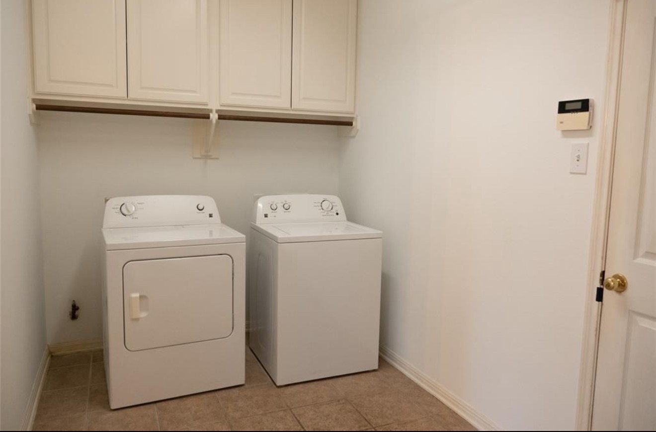 102 North Queenscliff Circle Spring, TX 77382 - Photo 6 of 11