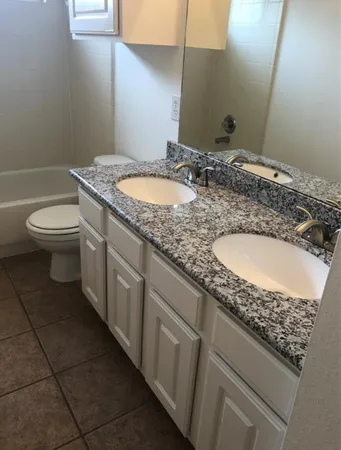 $3,550 | 102 North Queenscliff Circle, Spring, TX 77382