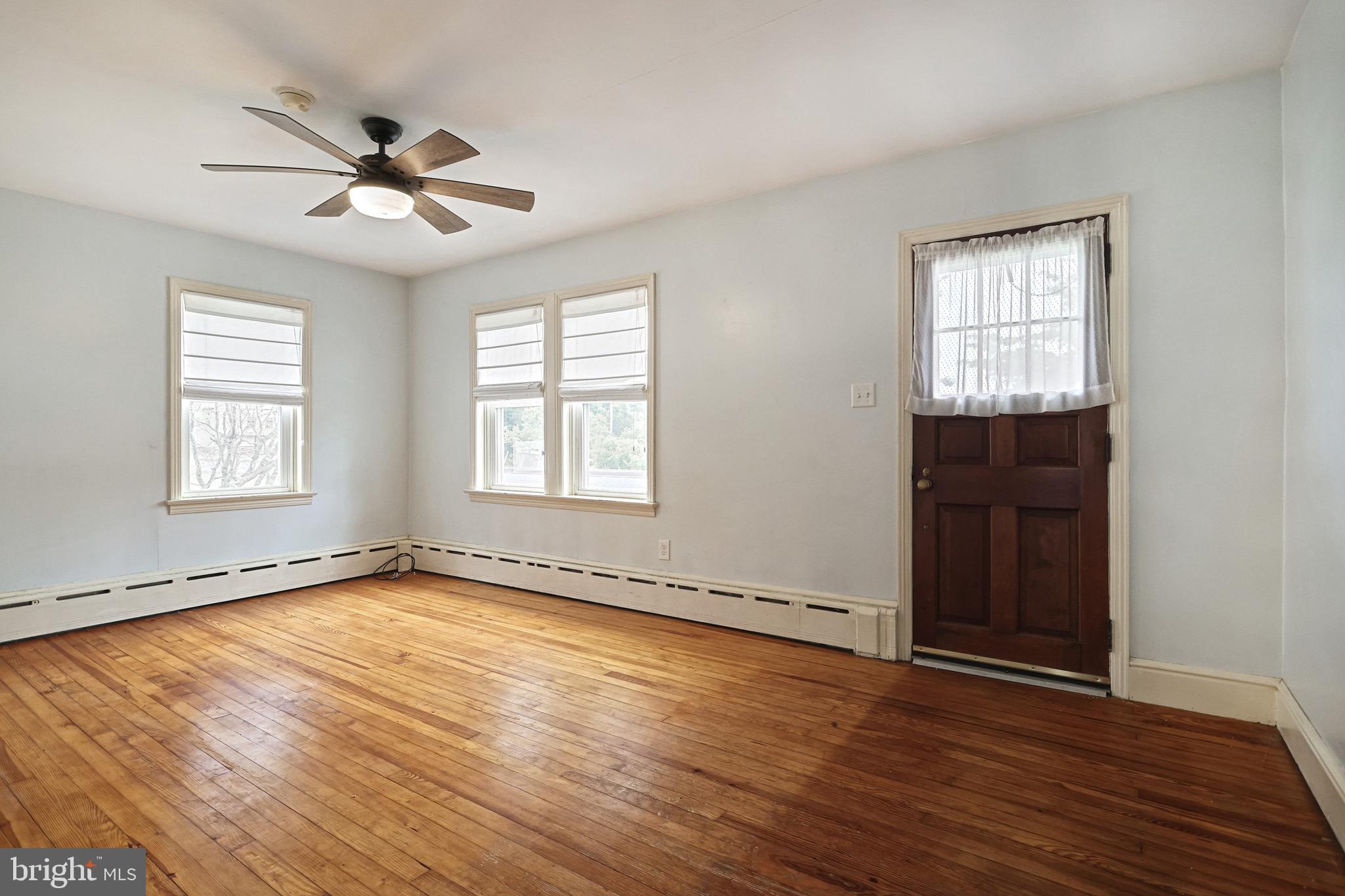 4890 Carlisle Road Dover, PA 17315 - Photo 11 of 38 Gallery Image 11