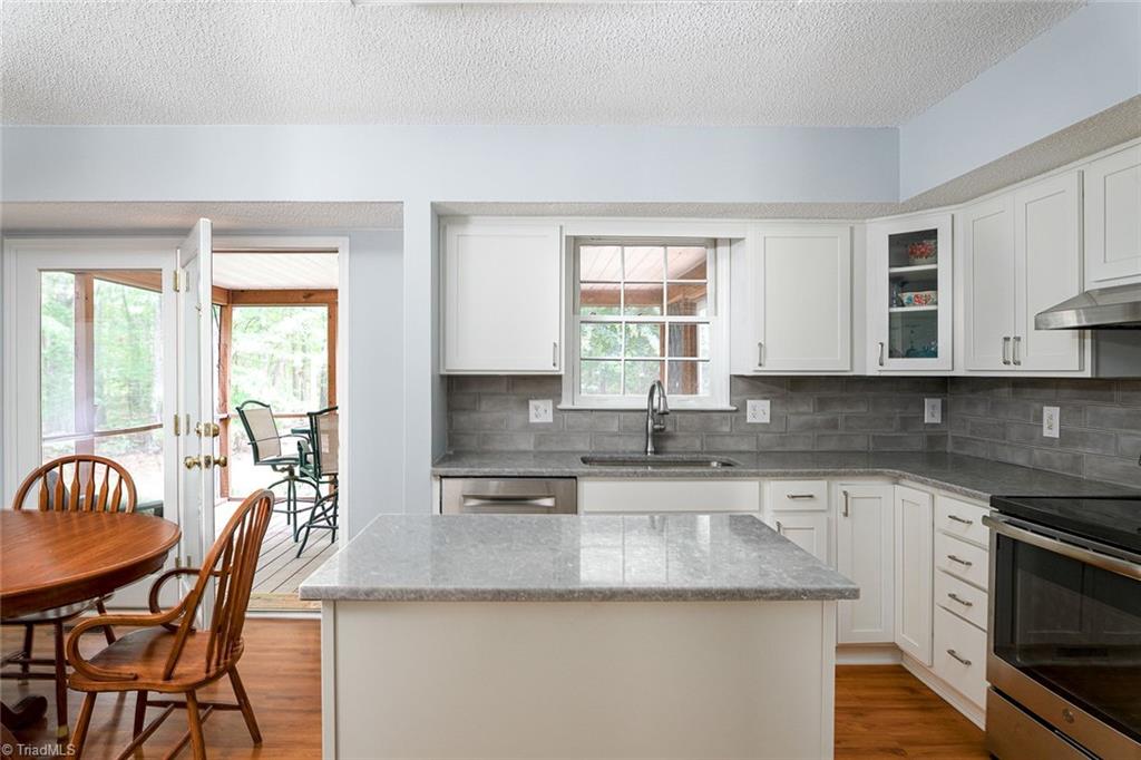 7343 Ridge Road Lexington, NC 27295 - Photo 2 of 39 Gallery Image 2