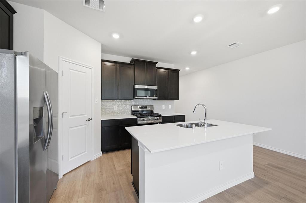 105 Rita Drive Princeton, TX 75407 - Photo 10 of 35