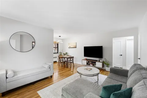 $285,000 | 58-42 246th Crescent, Unit 1 | Douglaston