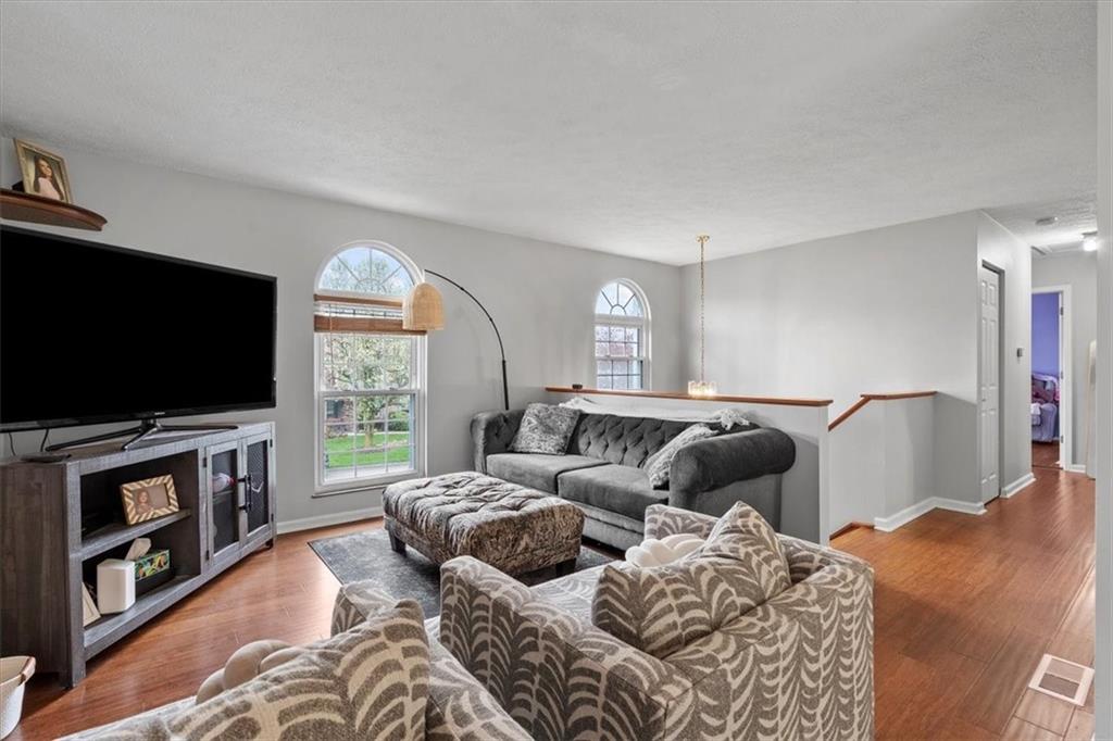 4831 Bayfield Road Allison Park, PA 15101 - Photo 8 of 23 Gallery Image 8