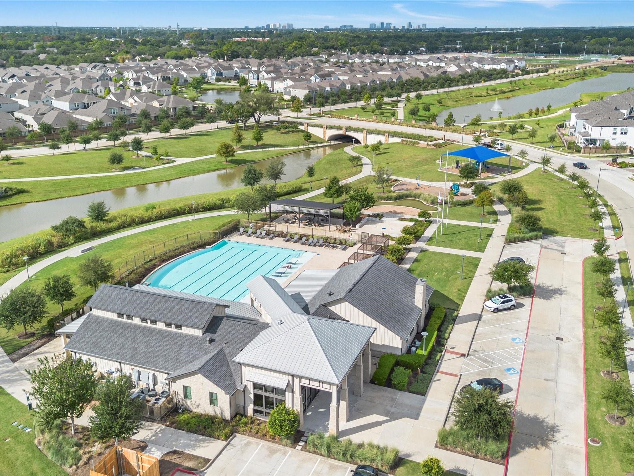 9817 Prairie Garden Lane Houston, TX 77080 - Photo 34 of 36 an aerial view of a house with a ocean view
