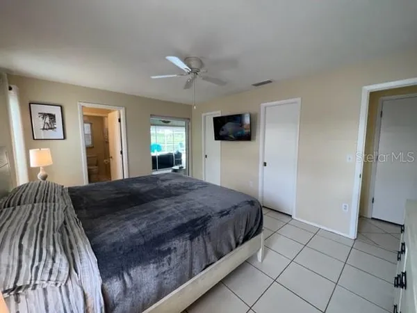 $2,995 | 7328 Curtiss Avenue, Sarasota, FL 34231