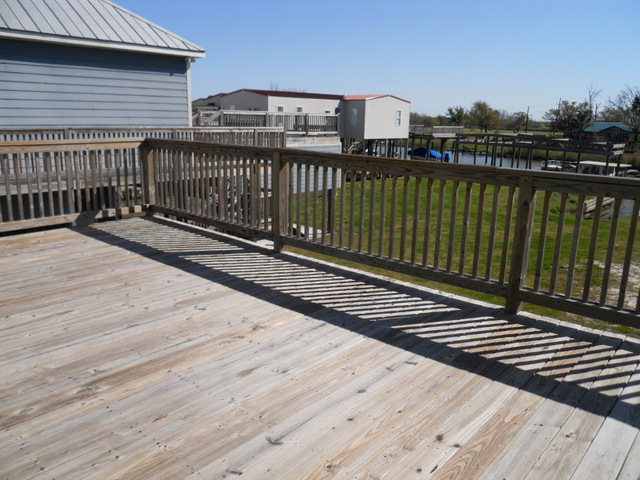 2031 B Brady Road Theriot, LA 70397 - Photo 18 of 25 Deck