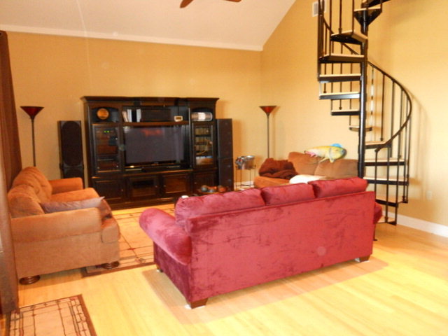 2031 B Brady Road Theriot, LA 70397 - Photo 2 of 25 Living Room