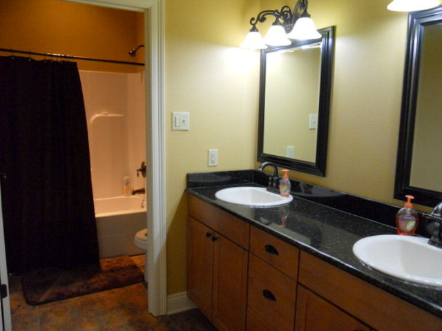 2031 B Brady Road Theriot, LA 70397 - Photo 7 of 25 Master Bathroom