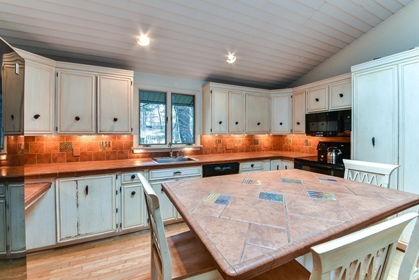 48 Farm Road Sherborn, MA 01770 - Photo 14 of 29 Gallery Image 14