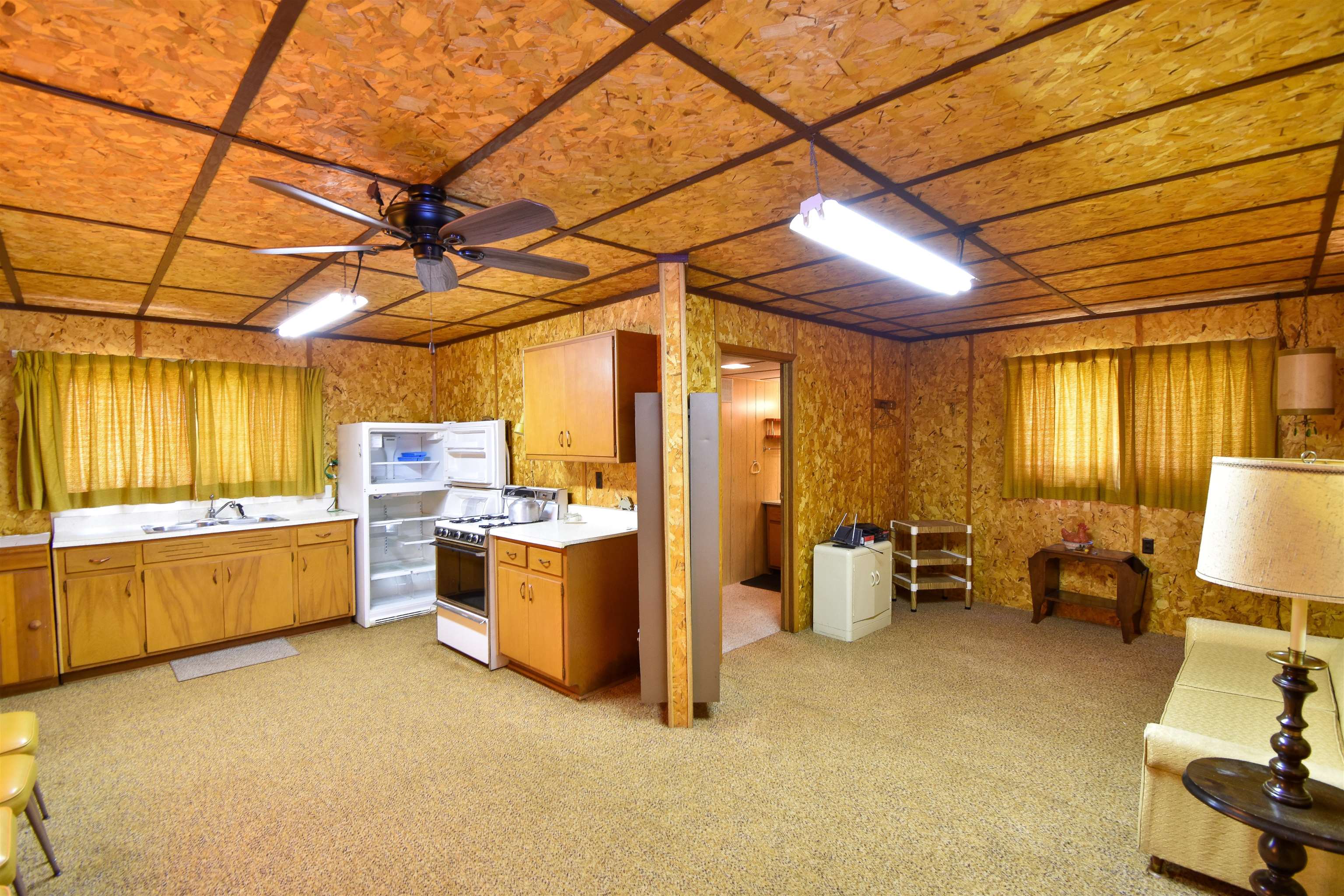 2633 Pioneer Road Stevens Point, WI 54482 - Photo 5 of 11