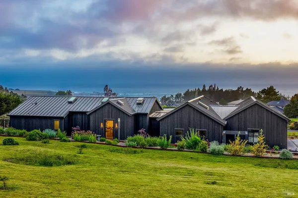 $2,799,995 | 44785 Rosewood Terrace, Mendocino, CA 95460