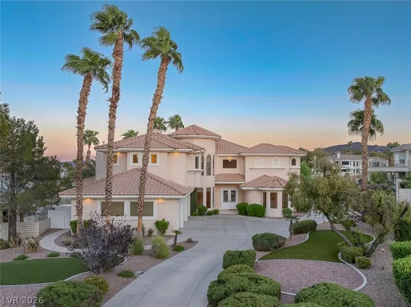 $2,402,850 | 2050 Troon Drive, Henderson, NV 89074