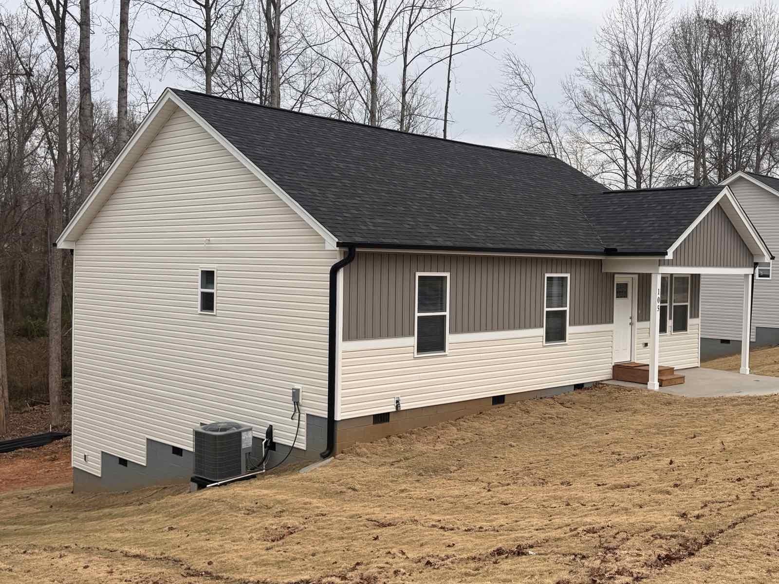 105 Everest Drive Inman, SC 29349 - Photo 2 of 36