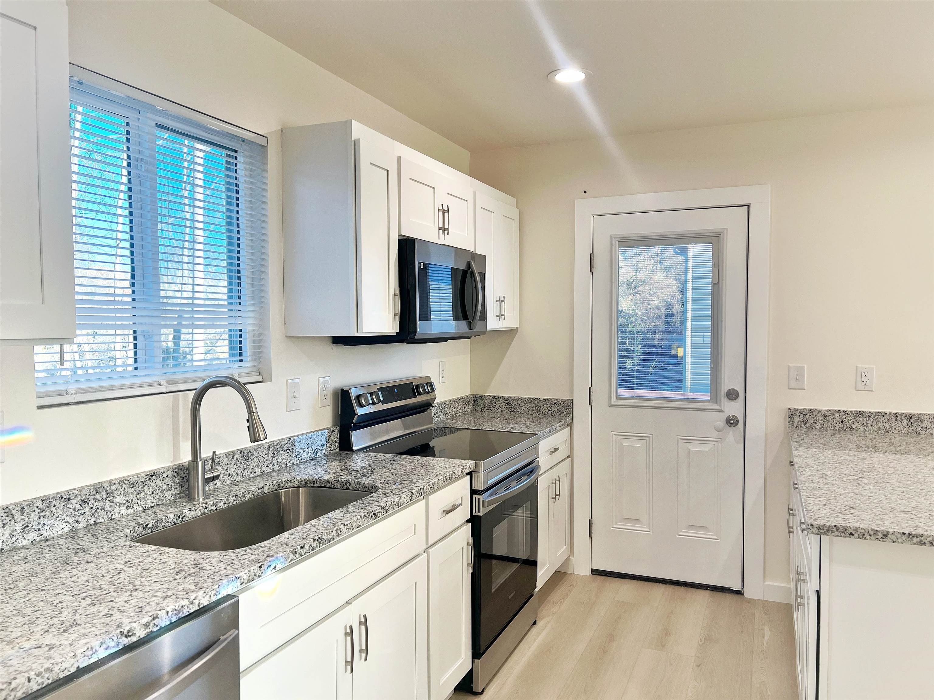 105 Everest Drive Inman, SC 29349 - Photo 8 of 36