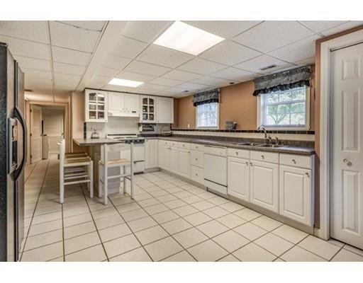 7 Redcoat Road Bedford, MA 01730 - Photo 32 of 42 Gallery Image 32
